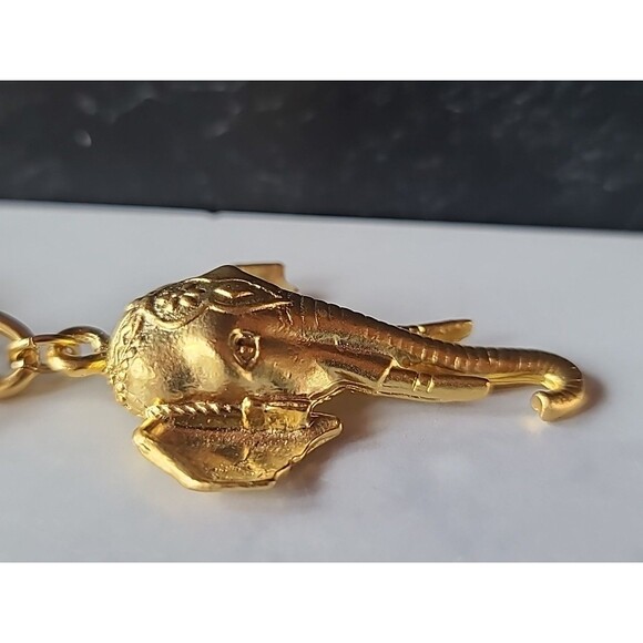Gold Tone Elephant Head Shaped Safety Pin Brooch Vintage Costume Jewelry - Picture 5 of 10